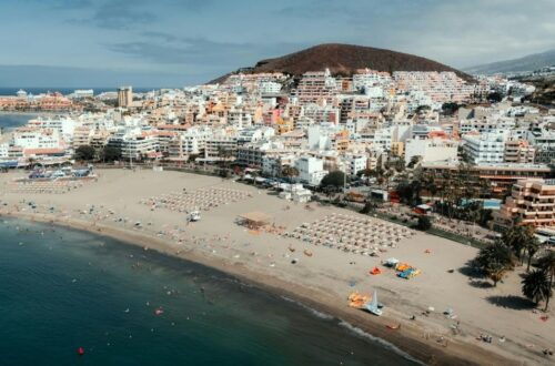los cristianos en tenerife - playa de los cristianos - puerto de los cristianos