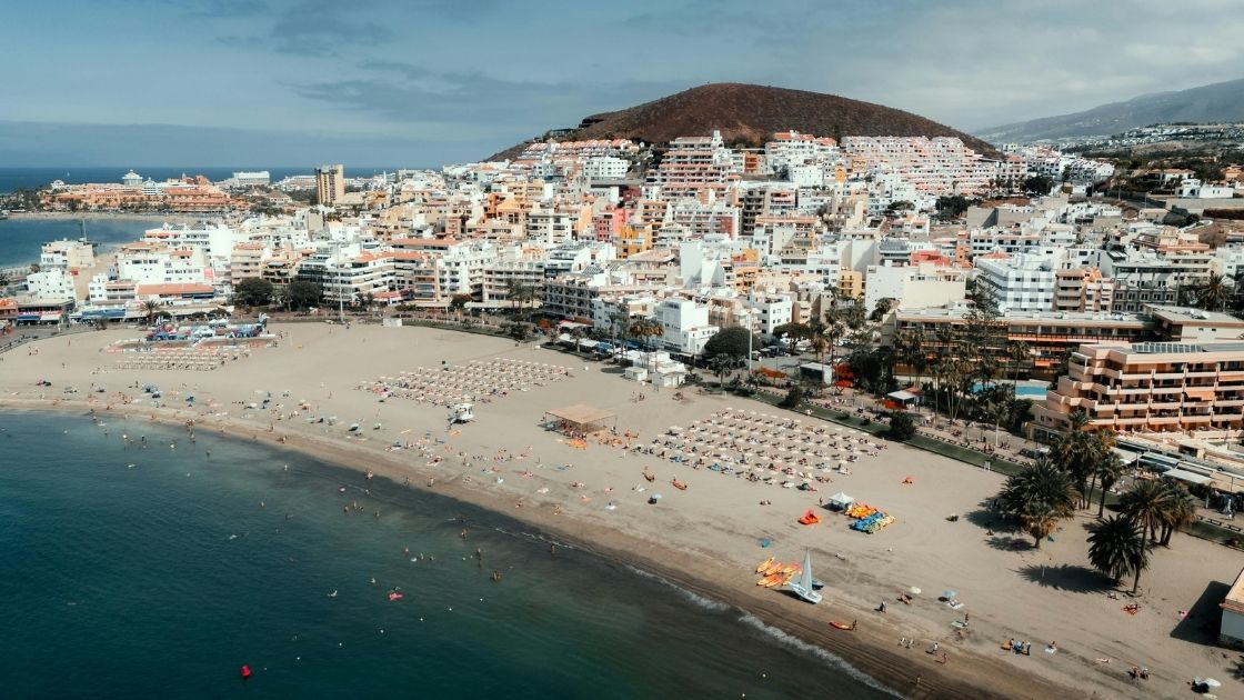 los cristianos en tenerife - playa de los cristianos - puerto de los cristianos