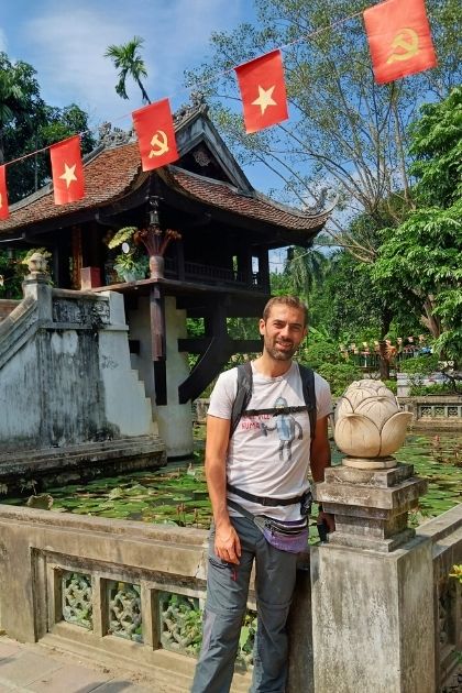 Vietnam - qu&eacute; ver en Hanoi - Pagoda del Pilar &Uacute;nico